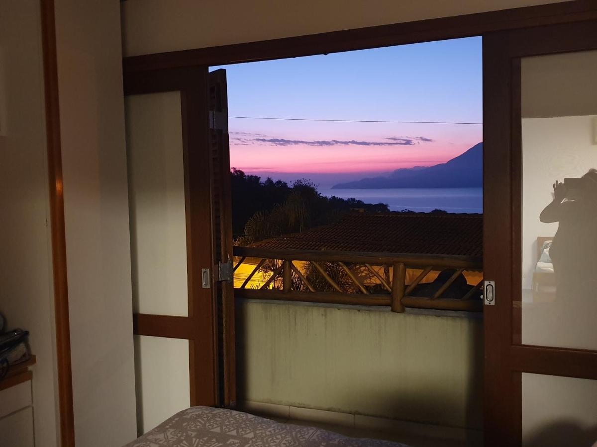 Bangalo Com Vista Para O Mar No Condominio Yacamim Ilhabela Praia Do Curral Exteriör bild