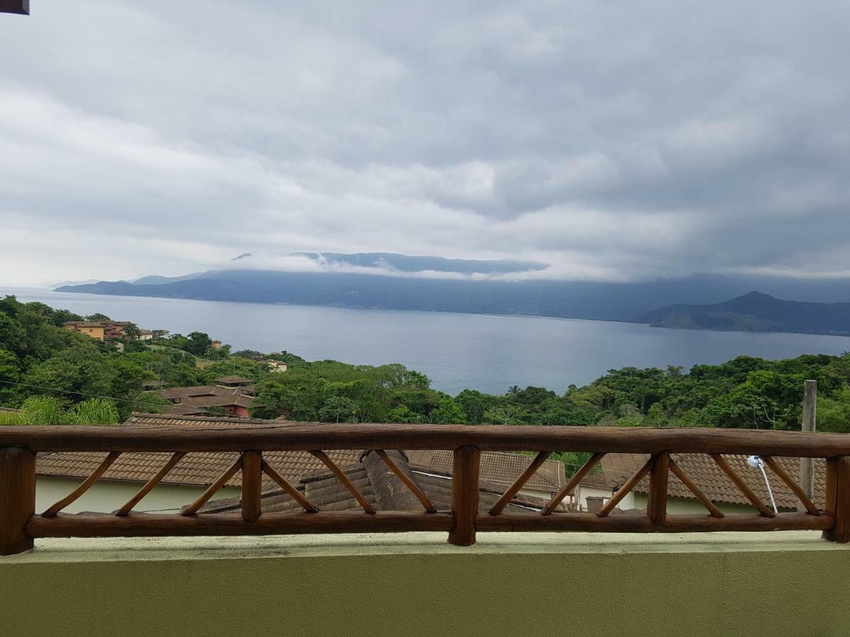 Bangalo Com Vista Para O Mar No Condominio Yacamim Ilhabela Praia Do Curral Exteriör bild
